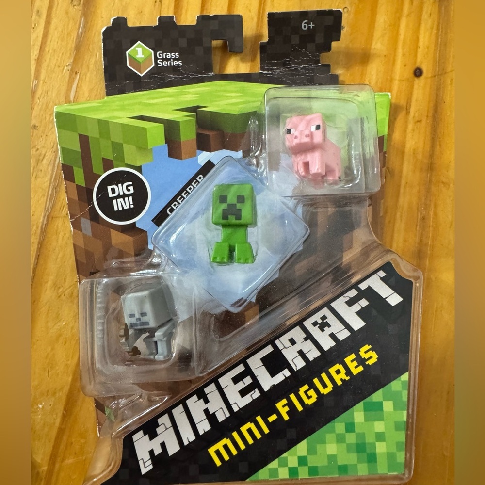 Minecraft Mini-Figures Set - Green, Pink, Gray